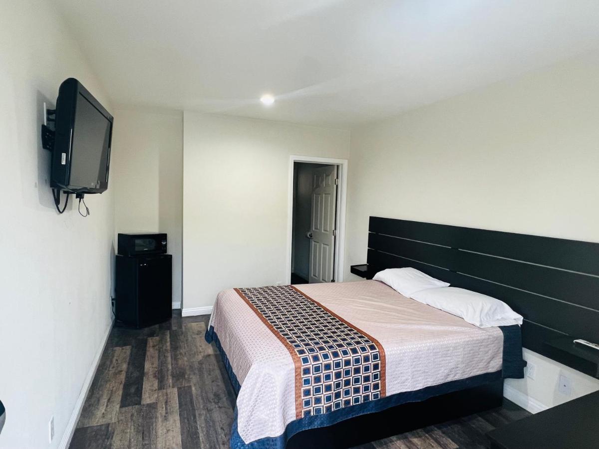 Holly Park Motel Near Lax Lennox Esterno foto